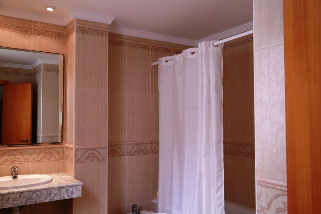 Hotel Tio Felipe Карбонерас Екстериор снимка
